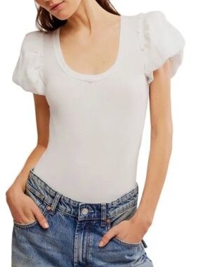 FREE PEOPLE Intimately Downtime Puff Sleeve Bodysuit in Ivory White Size M